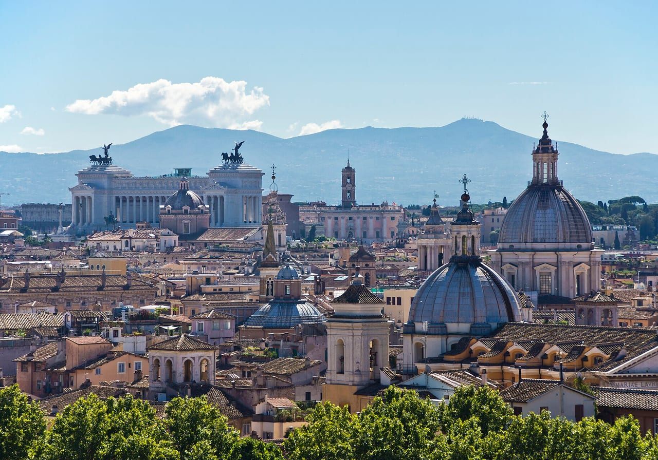 Carga parcial LTL a Roma, Italia