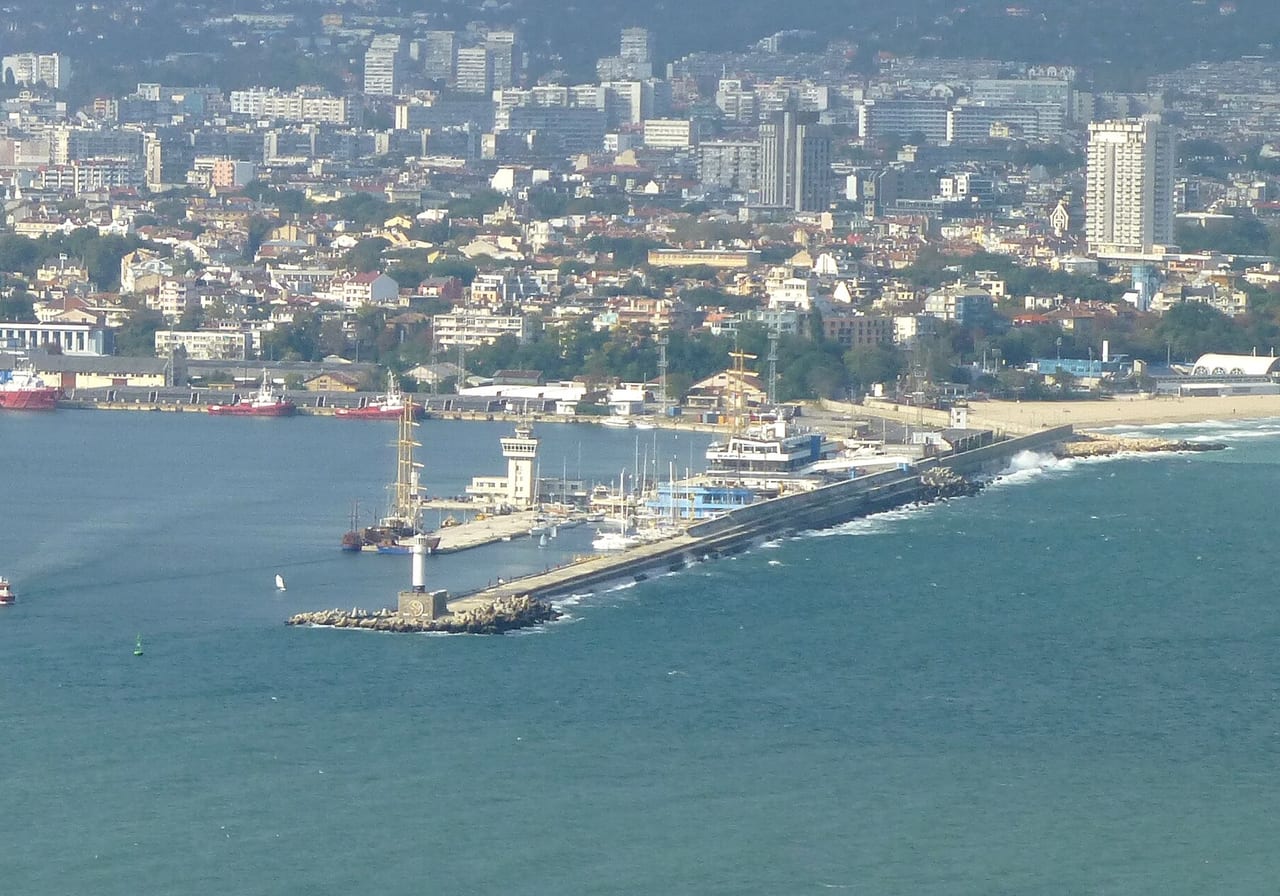 Enviar palets a Varna, Bulgaria